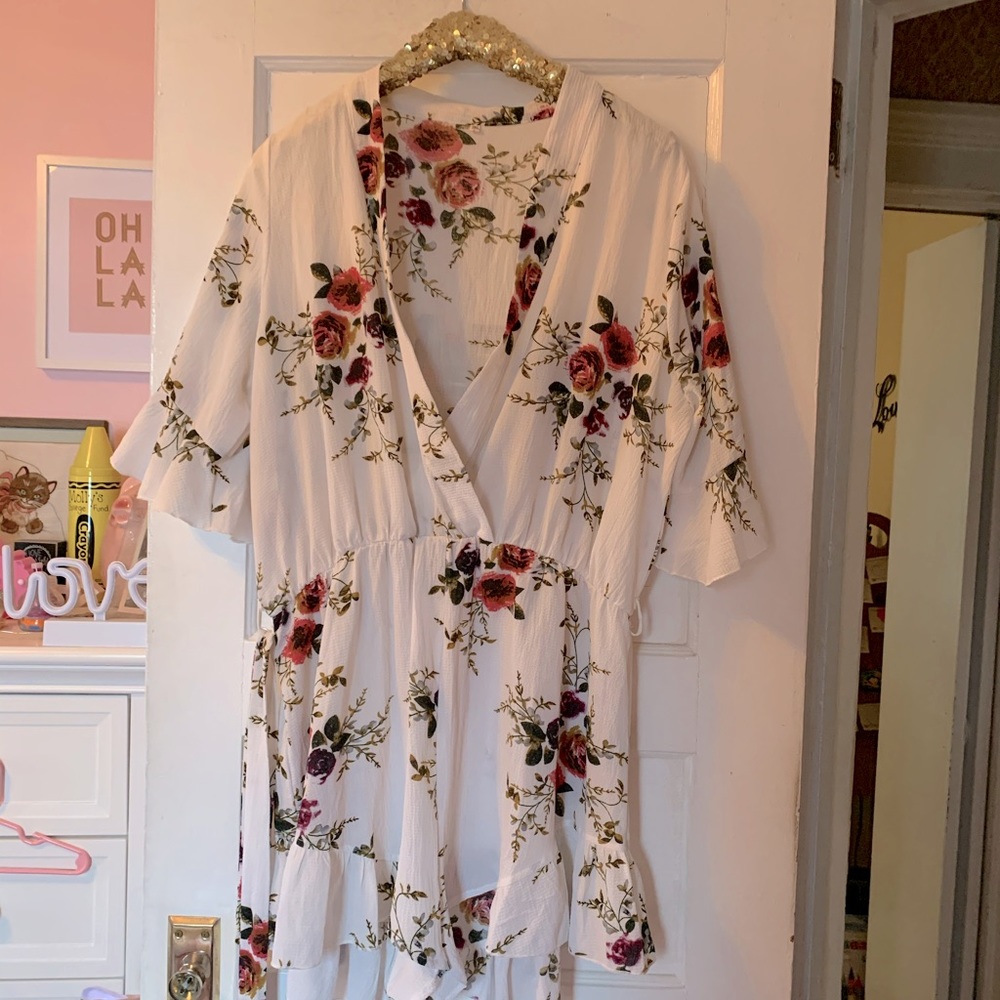 Cream Floral Romper NWOT